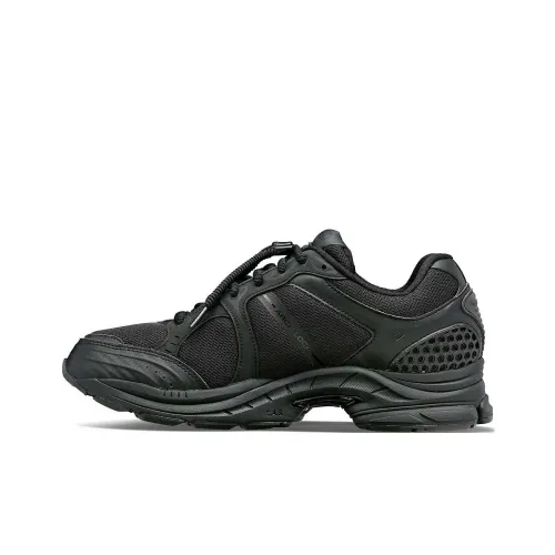 Saucony ProGrid Triumph 4 Gorpcore Black