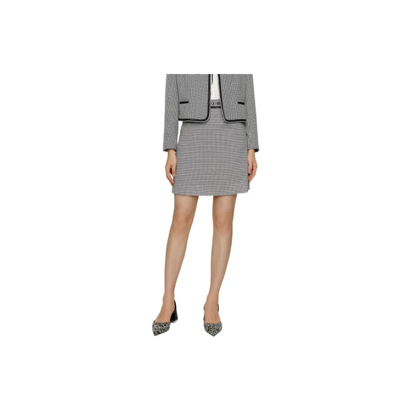 JZ. ANNAKRO Casual Short Skirts Women's Black Plaid-1