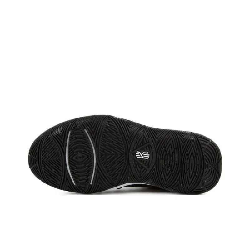 Nike Kyrie 5 Black Metallic Gold GS-4