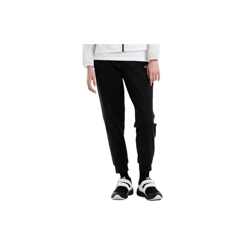THE NORTH FACE Casual Pants Women's Black-4