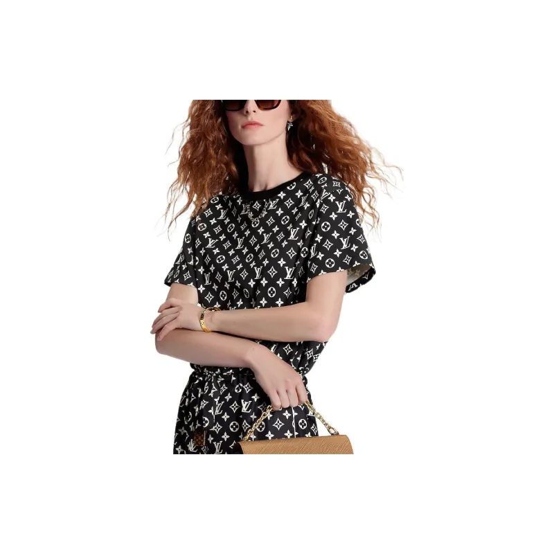 LOUIS VUITTON Regular T Shirt Women's Black-3