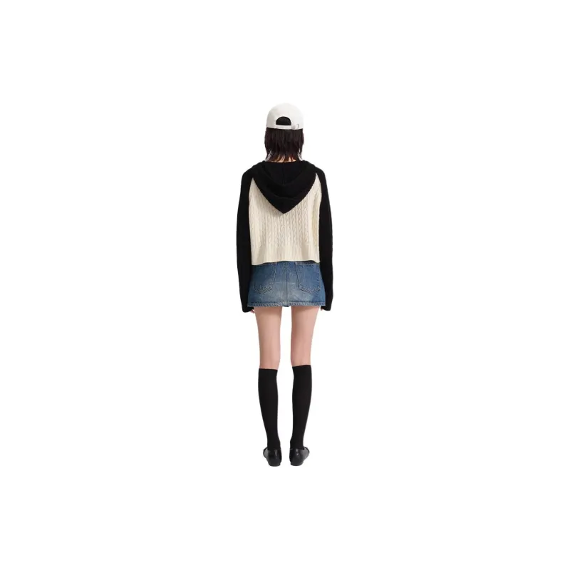 CONCISE WHITE Sweater Women's Black White-1