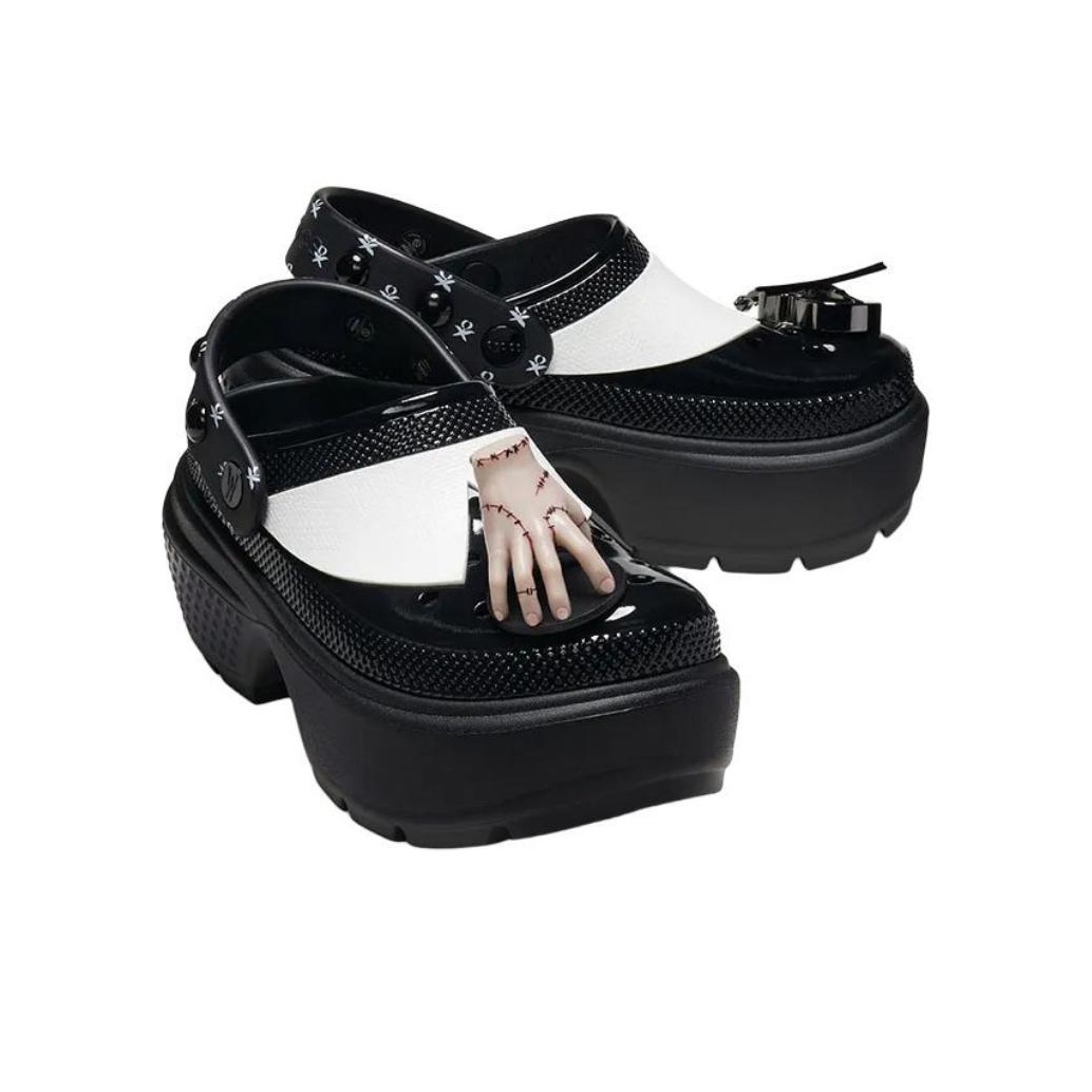 【CROCS X Wednesday】注目コラボ Addams Stomp Clog 関税送料込 Wednesday x Crocs Stomp Platform Clog - Black / Multicolor