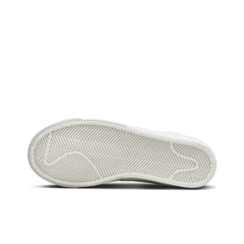 Nike Blazer Mid '77 SE GS 'Split - White Black'-5