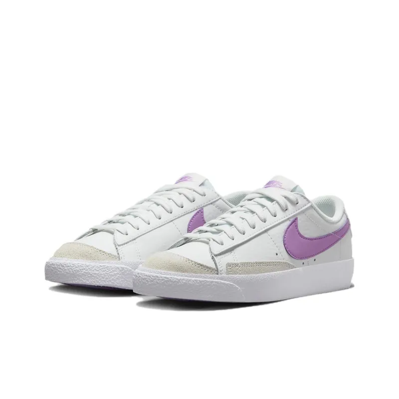 Nike Blazer Low '77 GS 'White Cosmic Fuchsia'-2