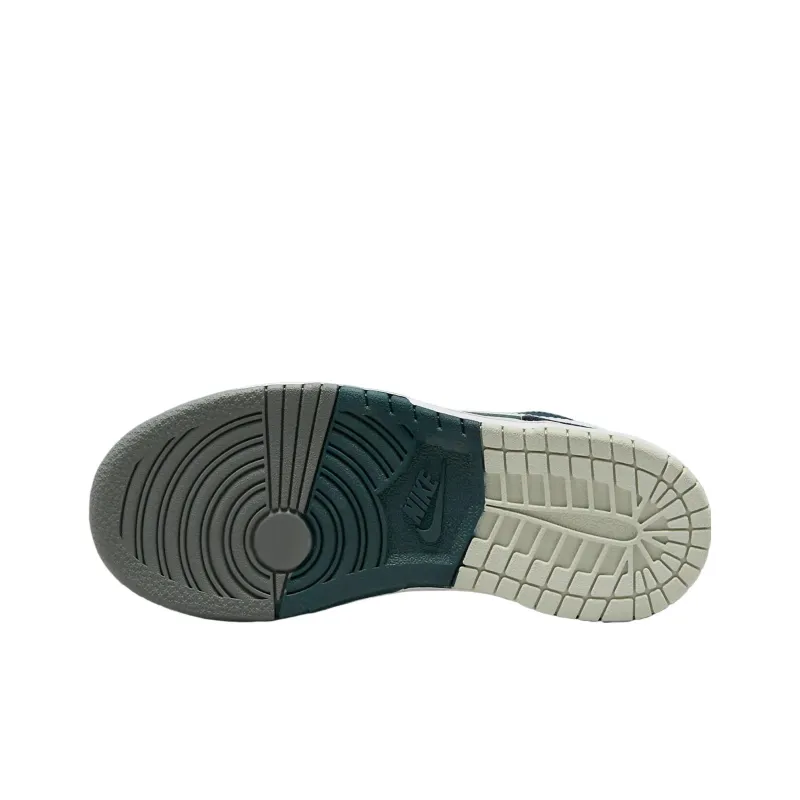 Nike Dunk Low 'Split Deep Jungle' GS-4