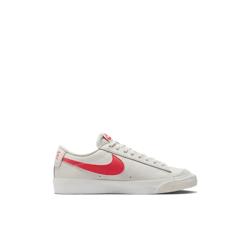 Nike Blazer Low '77 GS 'Phantom Bright Crimson'-1