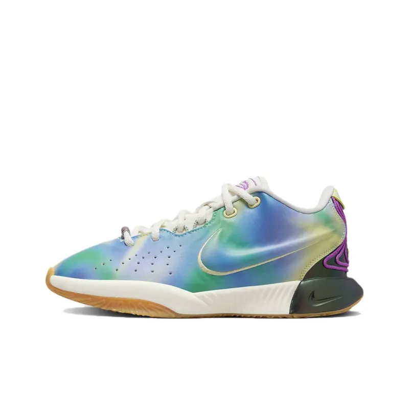 Nike LeBron 21 SE GS 'Movie Night'-0