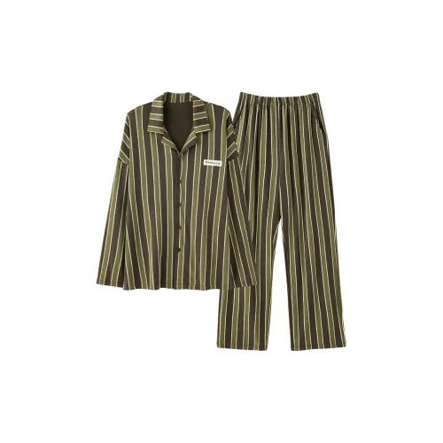 William Pajama Set Men's Image Color