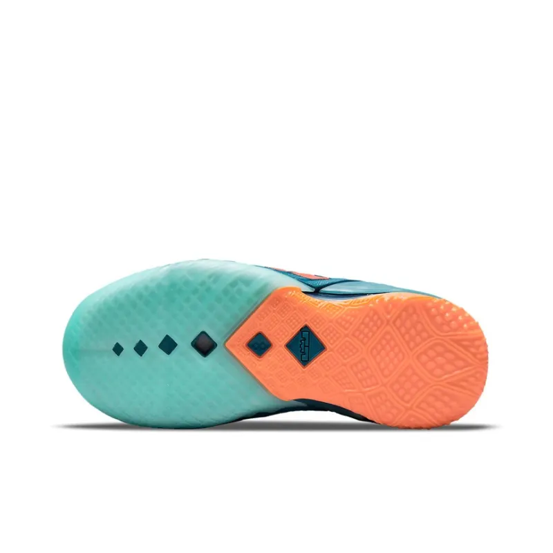Nike Lebron 18 We Are Family Slip Resistant Cushioning Low Top Performance Basketball Shoes Lake Green Teenagers-5
