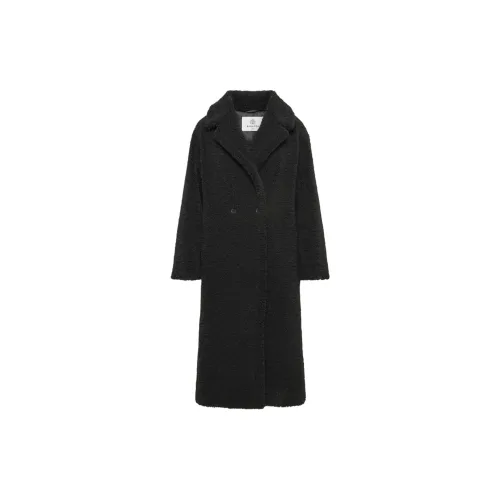 ARITZIA Coats Women's BLACK/Black