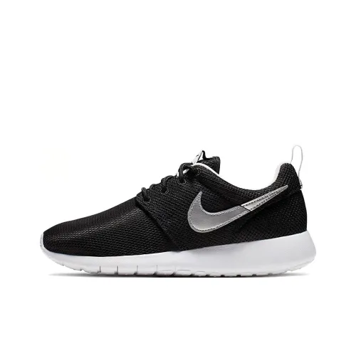 Nike Roshe One Black Metallic Silver GS