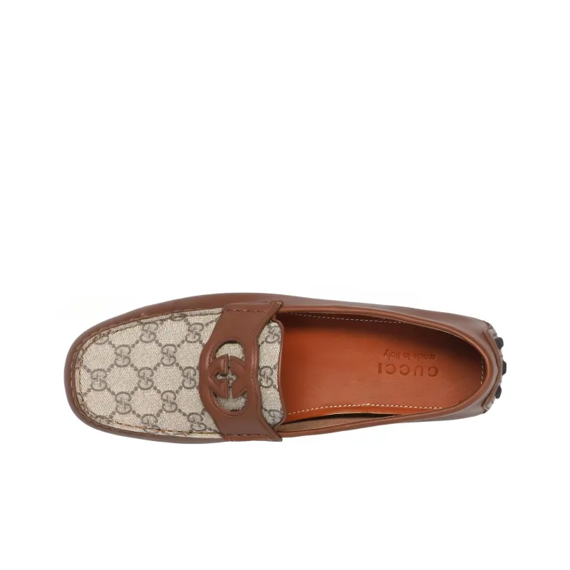 GUCCI Interlocking G Slip on Loafers-3