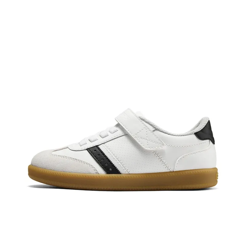 Skechers Durable Breathable Low Top Kids' Skateboarding Shoes White Black Teenagers-0