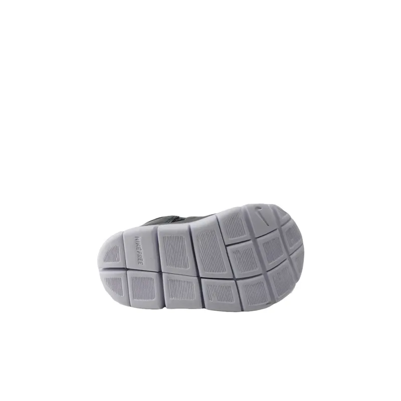 Nike Dynamo Free Low-Top Running Shoes Gray Green Infant And Toddler-3