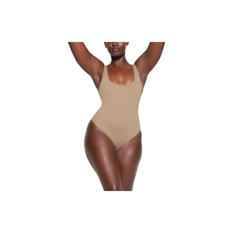 SKIMS SIGNATURE SWIM SCOOP NECK ONE PIECE One-piece Swimsuit Women's DESERT/Desert-1