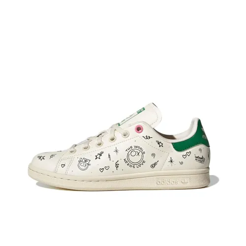 Adidas André Saraiva X Stan Smith Big Kid 'The World Needs Love'