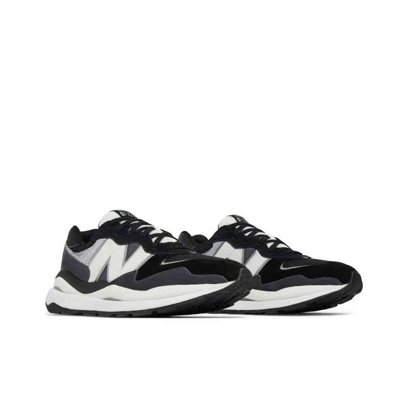 New Balance 57/40 Figs Black White-2