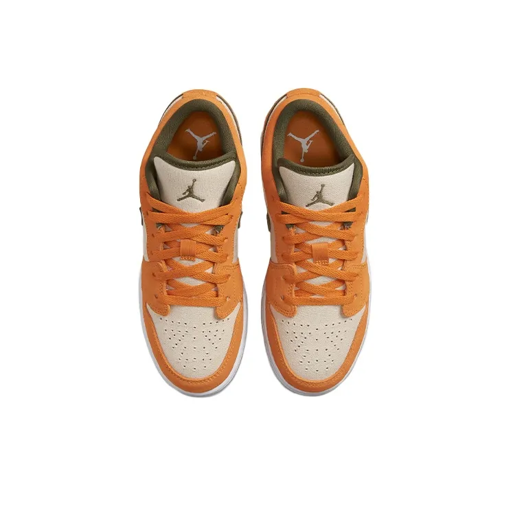 Jordan 1 Low Light Curry GS-3