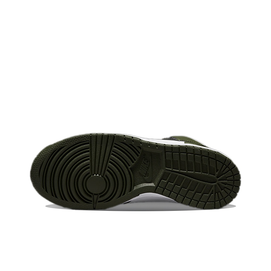 大人もOK◆NIKE◆GS DUNK HIGH CARGO KHAKI◆送料無料◆ Nike Dunk High GS 'Cargo Khaki' US 6.5Y - POIZON