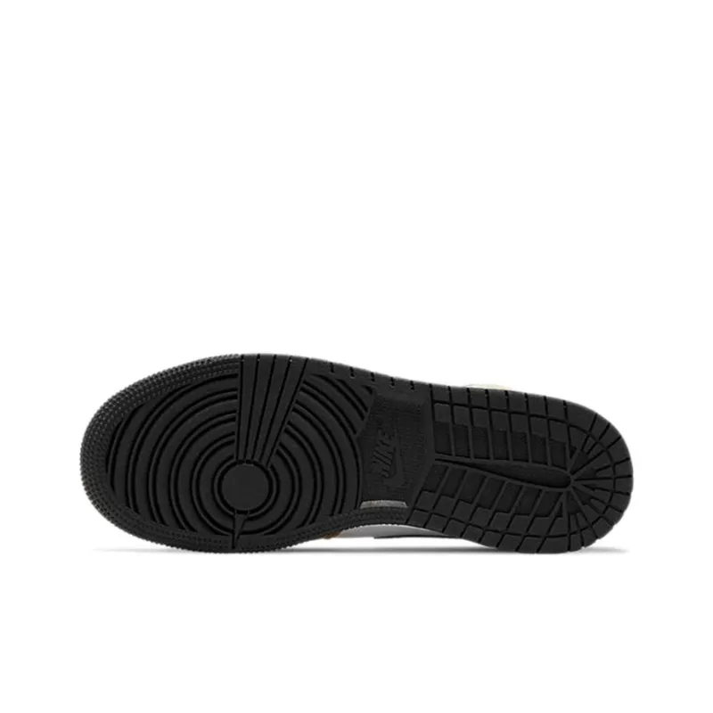 Jordan 1 Mid Metallic Gold Black White GS-5