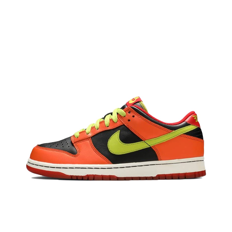 orange low dunks gs