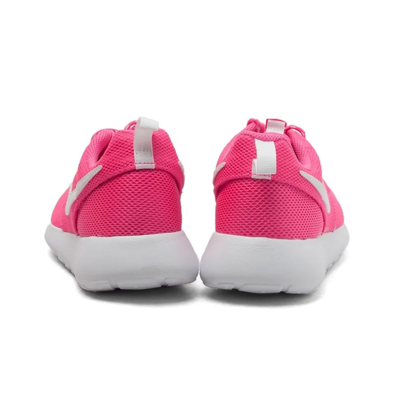 Nike Roshe One Pink Blast GS-3