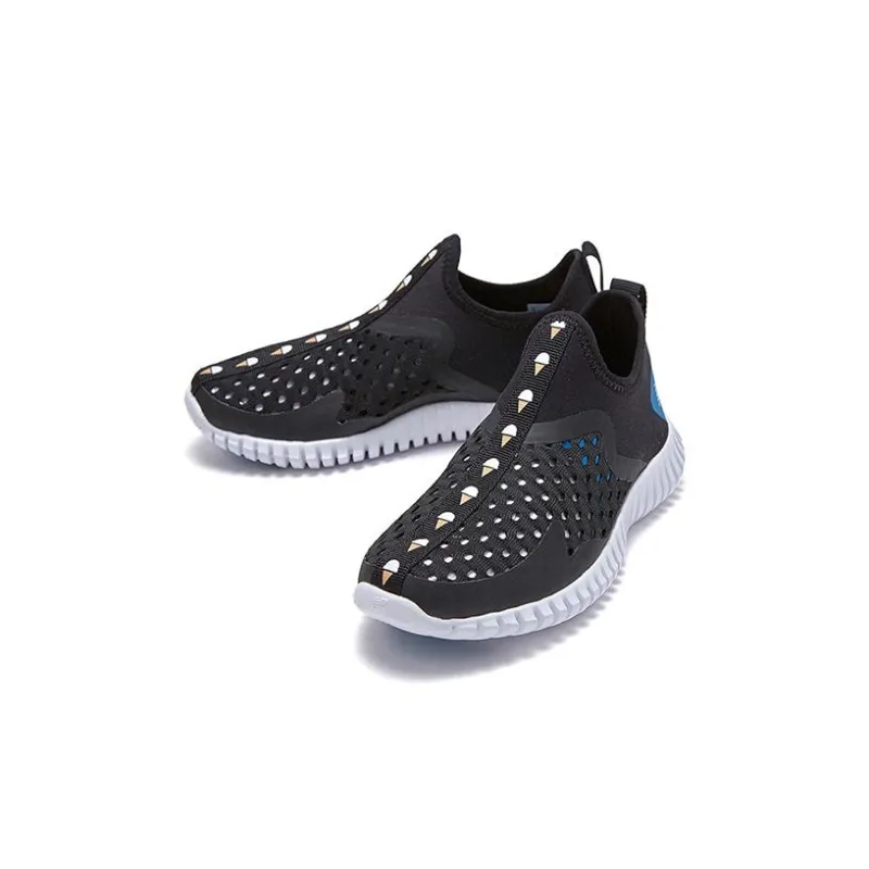 New Balance NB Aqua Drift Slip Resistant Cushioning Wear Resistant Breathable Mid Top Casual Shoes Black Blue Kids'-1