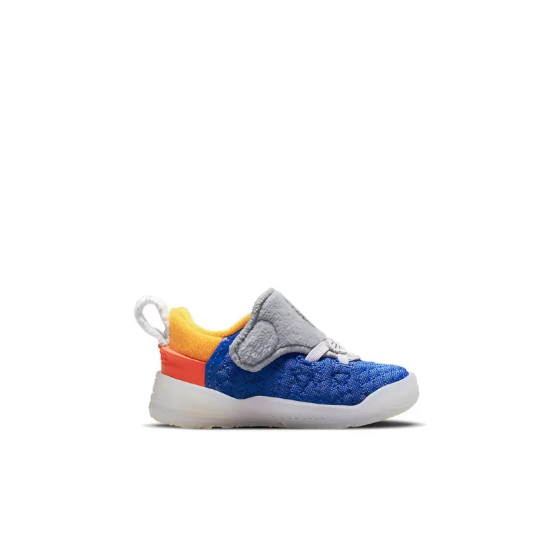 Nike LeBron 18 Low SE Bugs Bunny Tune Squad Space Jam TD-1