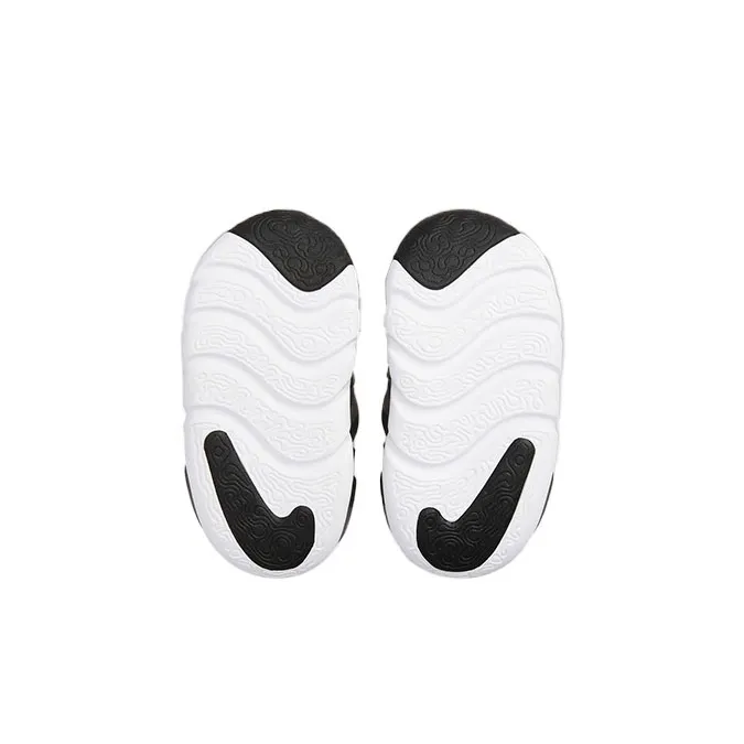 Nike Dynamo Go Black White TD-5