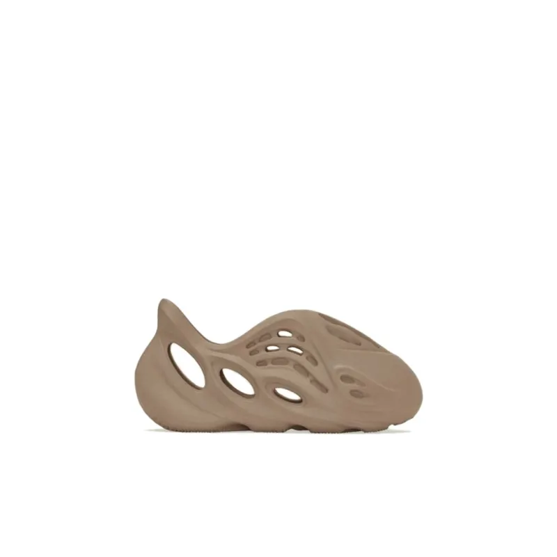Adidas Yeezy Foam RNNR Mist Infants-1