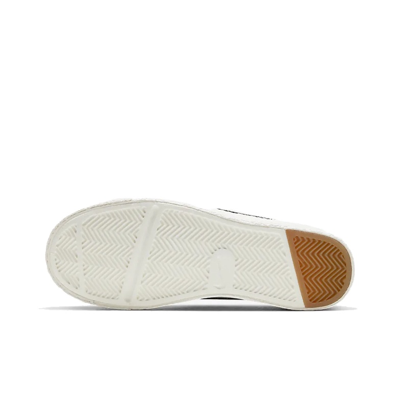 Nike Blazer Low (GS) hot Shoe White/Sail/Gum Light Brown/Black Size 6Y CZ7106 101