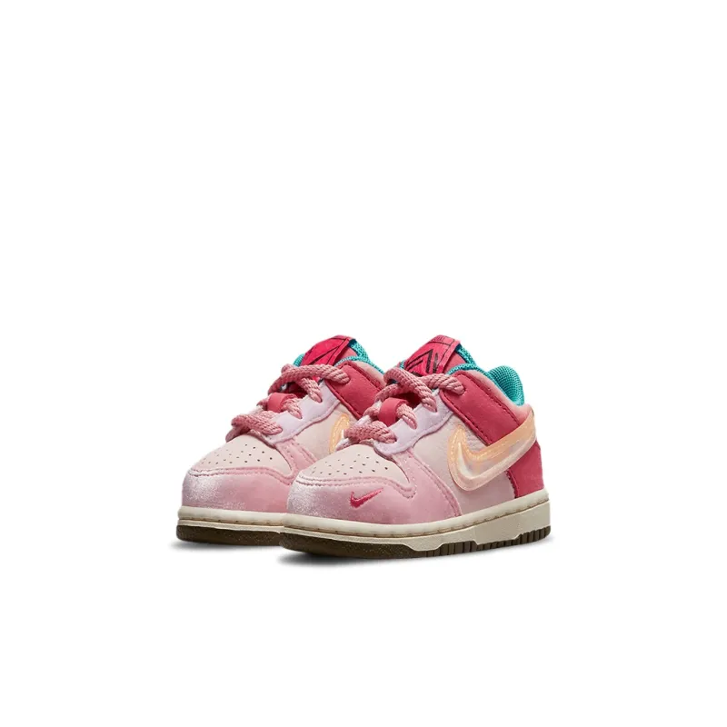 Nike Dunk Low Social Status Free Lunch Strawberry Milk TD-2
