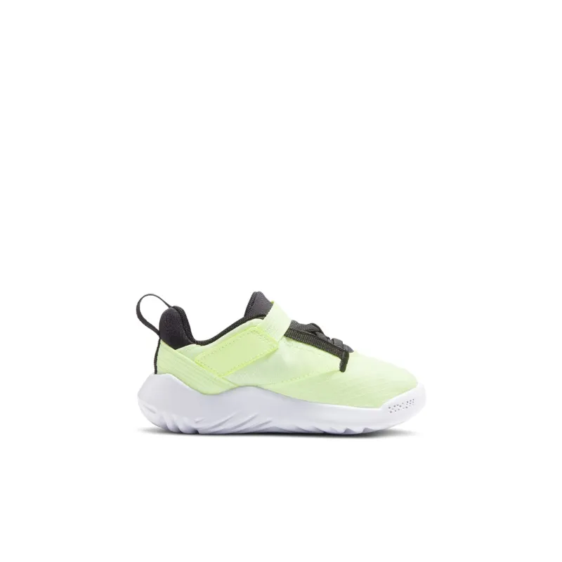 Jordan Proto 23 Low-Top Toddler Shoes Yellow White Black Infant And Toddler-1