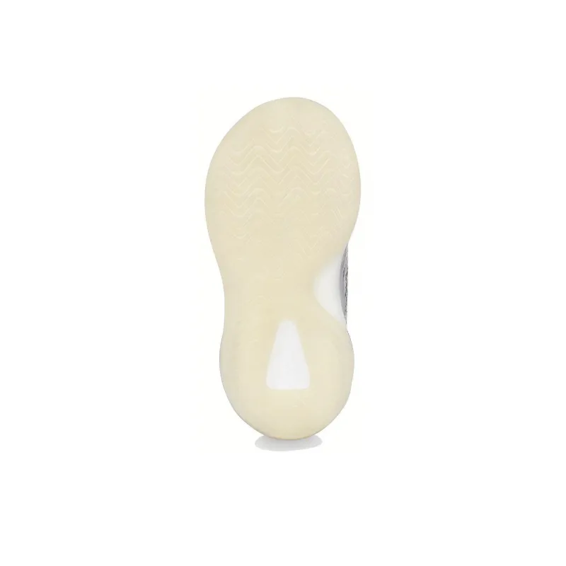 Adidas Yeezy QNTM Lifestyle Model Infants-4