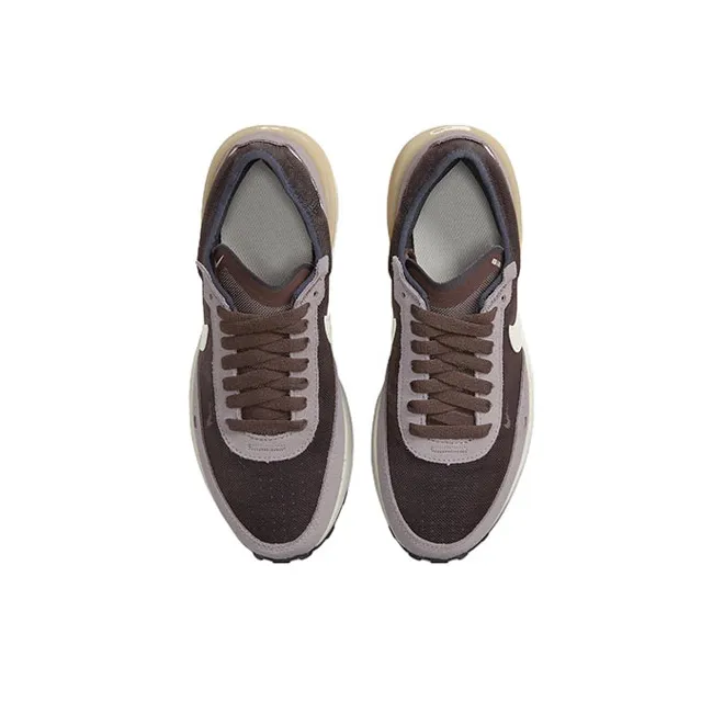 Nike Waffle One GS 'Light Chocolate'-3