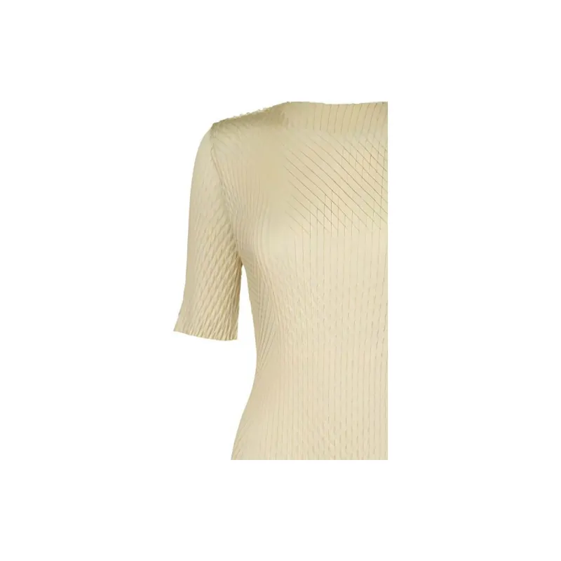 ISSEY MIYAKE Solid Color Crew Neck Slim Fit Pullover Short Sleeved T Shirt Women's Yellow-2