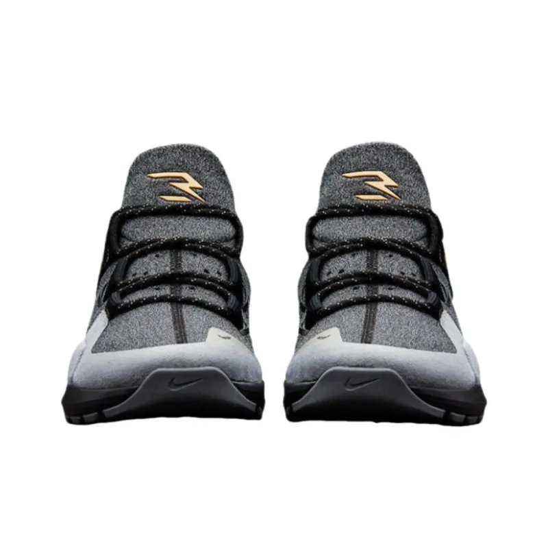 Nike Tech Trainer Russell Wilson-3