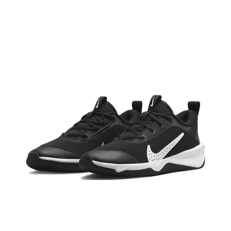 Nike Omni Multi-Court 'Black White' GS-4