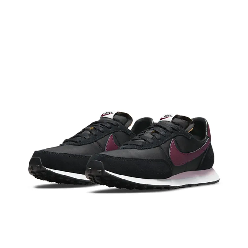 Nike Waffle Trainer 2 Black Dark Beetroot GS-2