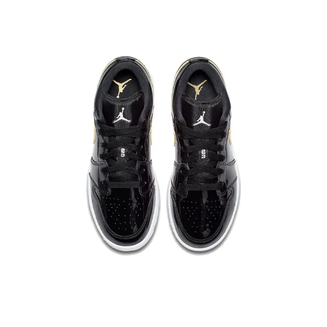 Jordan 1 Low GS Metallic Gold-3