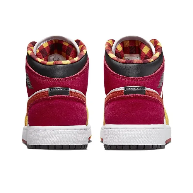 Air Jordan 1 Mid SE 'Picnic' GS-4