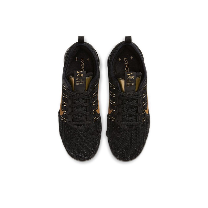 Nike deals Air VaporMax Flyknit Black/Gold 3 GS