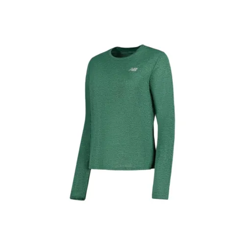 New Balance T-Shirts Women's Green