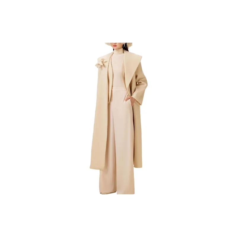 LOBBSTER Coats Women's Cream-3