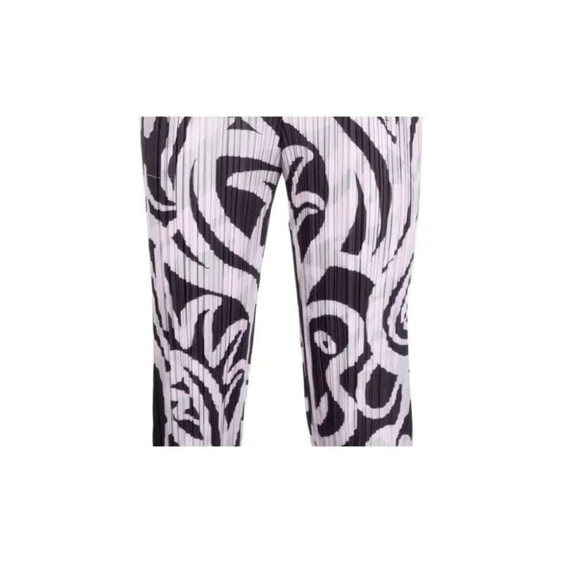 PLEATS PLEASE ISSEY MIYAKE Seeker Abstract print Plissé Trousers-3