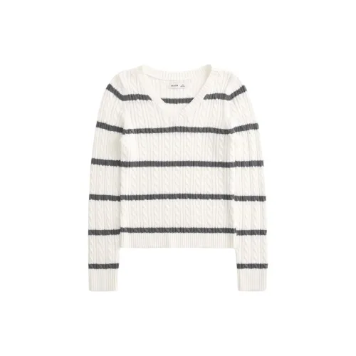 Hollister Knitwear Women's Cloud White With Gray Stripes