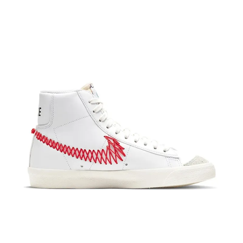 Nike Blazer Mid 77 GS Double Zig Zag-Stitched Swoosh-1
