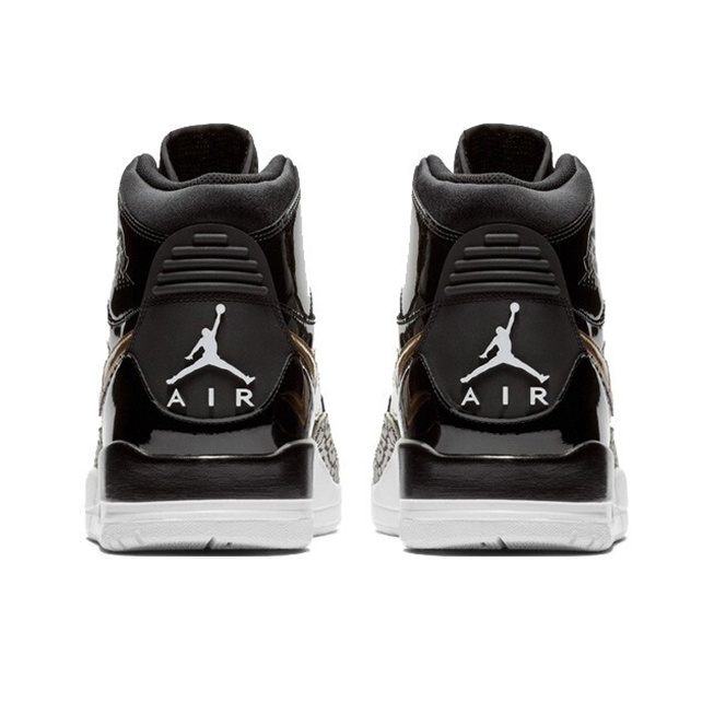 Jordan legacy 312 all black on sale