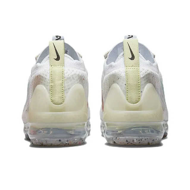 Nike Air VaporMax 2021 Flyknit GS 'Mismatched Swoosh - White'-4